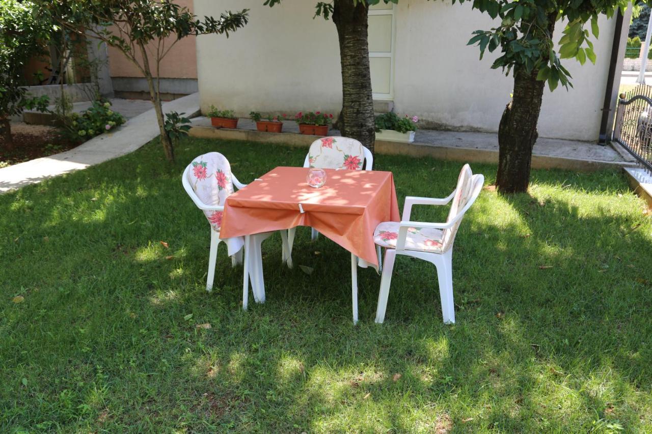 Hotel Pansion Devotions à Međugorje Extérieur photo
