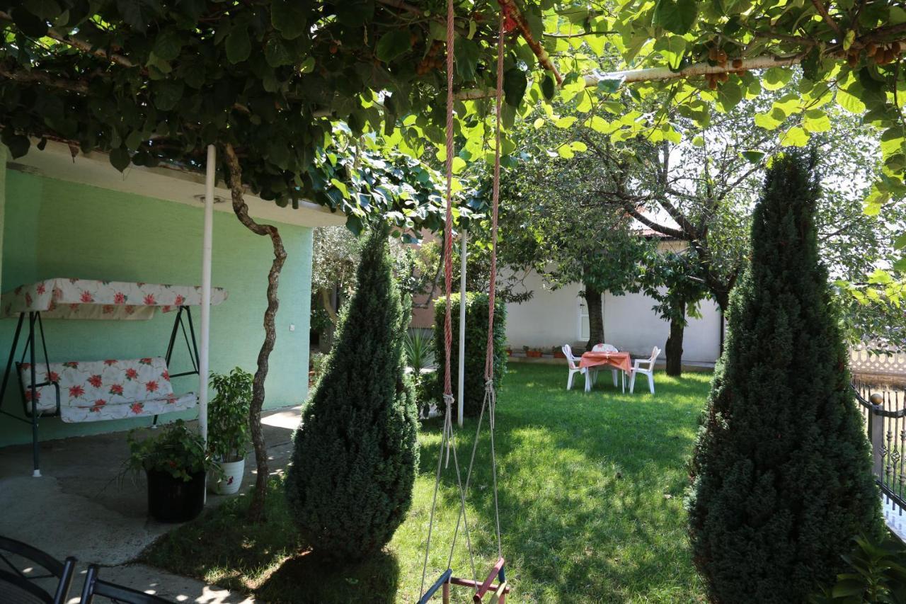 Hotel Pansion Devotions à Međugorje Extérieur photo